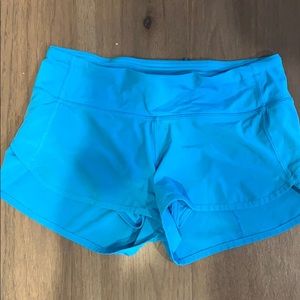 lululemon Speed up shorts 2.5 in. (Size 4)